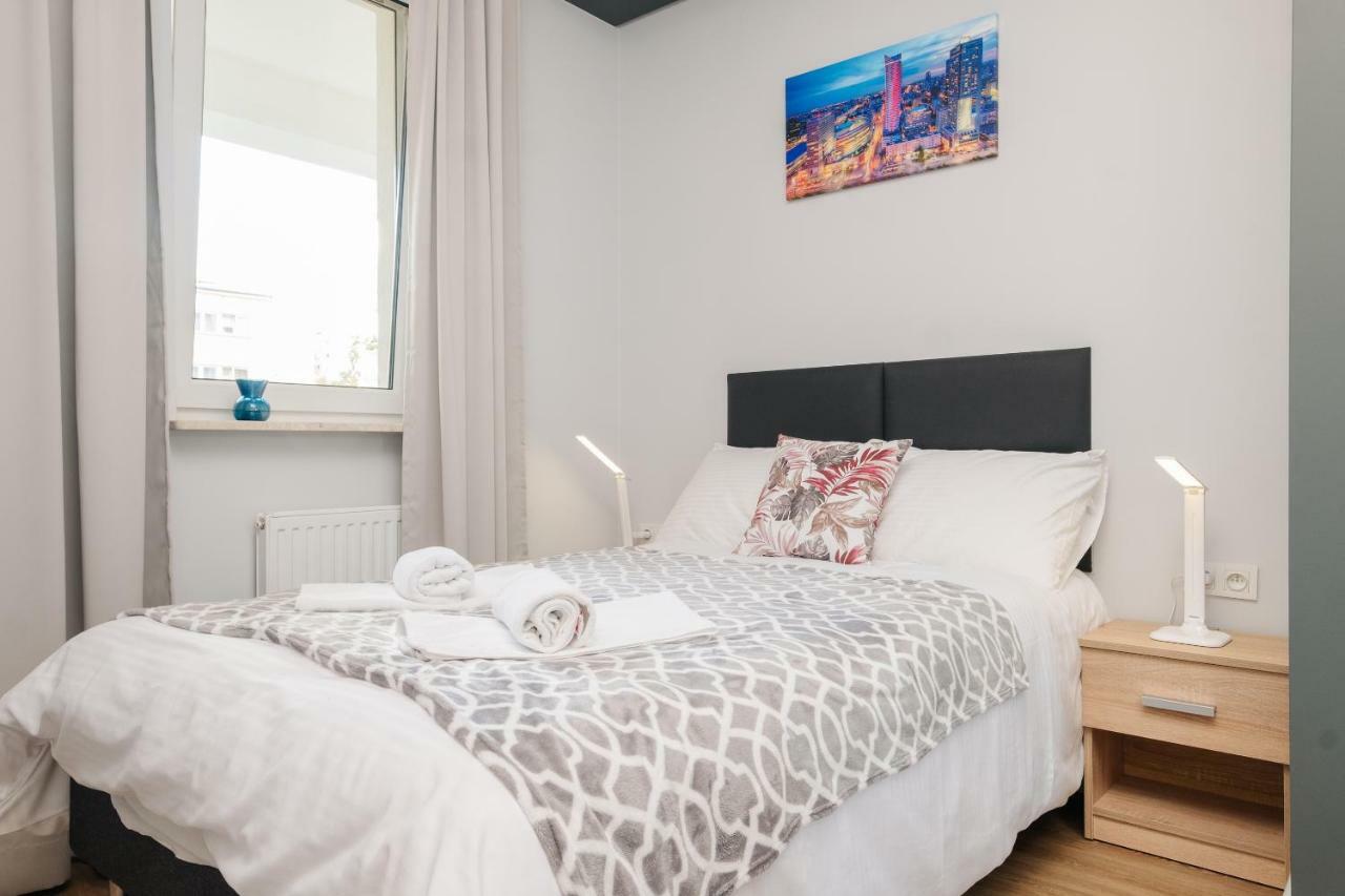 Stare Bielany 2-Bedroom Apartment Varsavia Esterno foto