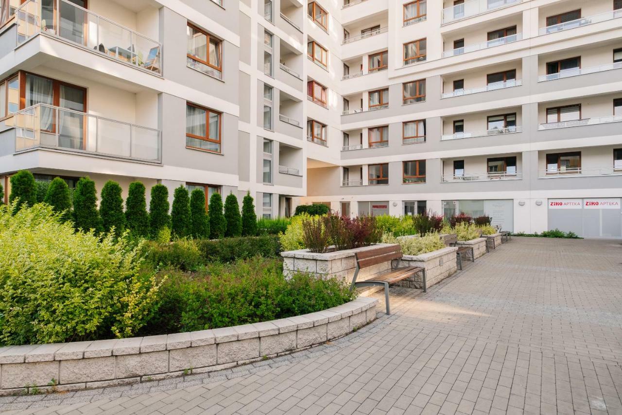 Stare Bielany 2-Bedroom Apartment Varsavia Esterno foto